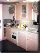 pink fitted kitchen view.jpg (17240 bytes)
